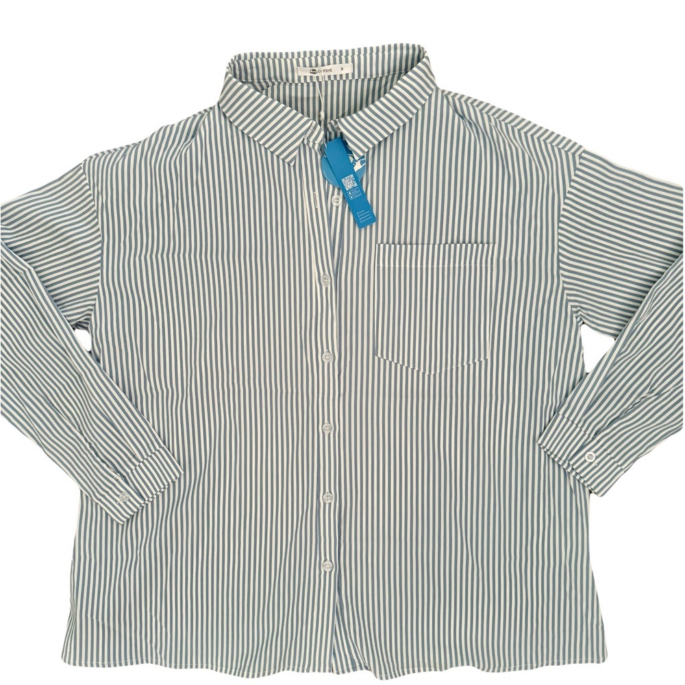 *NWT* oversized blue&white striped shirt size medium